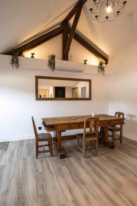 Cocon Sous Les Toits Apartment Albertville Ngoại thất bức ảnh